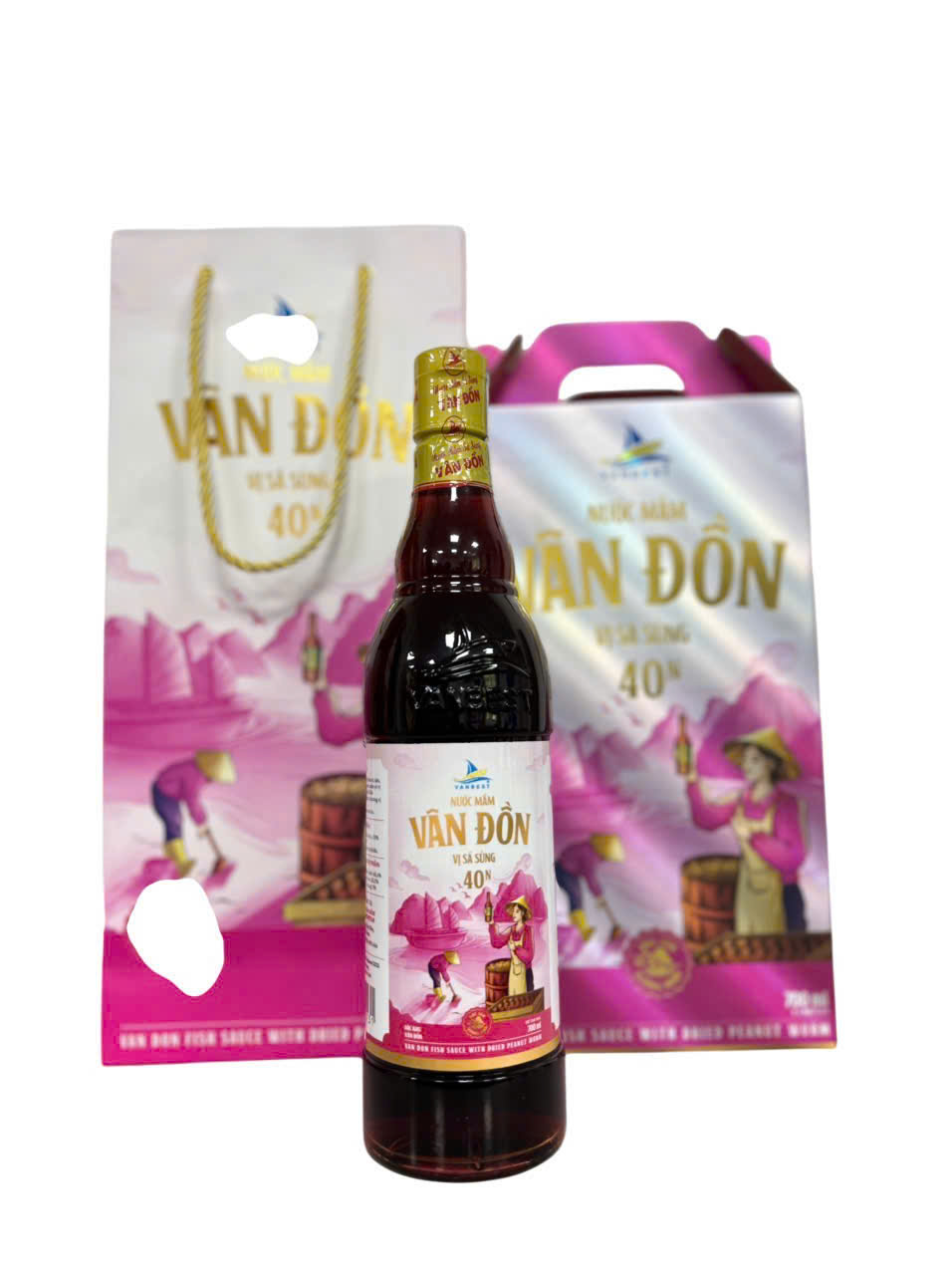 Nước mắm Vân Đồn vị sá sùng 40N ( Chai 700ml)